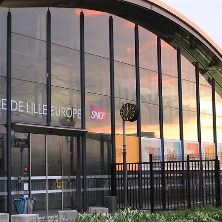 Lejlighed One Bedroom On The Edge Of Citadelle Lille