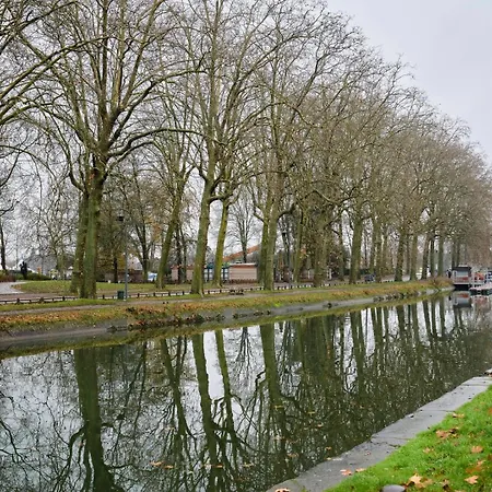 One Bedroom On The Edge Of Citadelle Lille