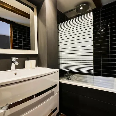 Lejlighed One Bedroom On The Edge Of Citadelle Lille