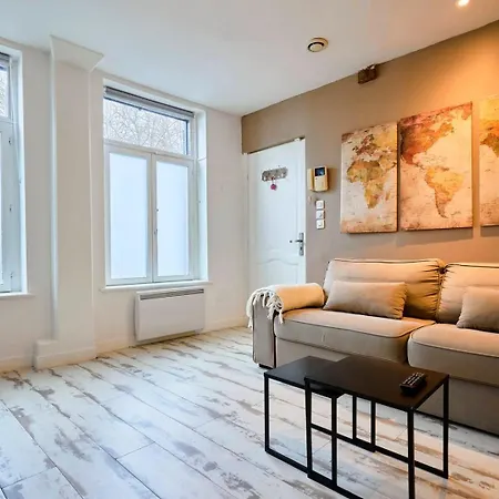 One Bedroom On The Edge Of Citadelle