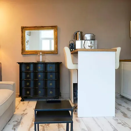 One Bedroom On The Edge Of Citadelle Lejlighed
